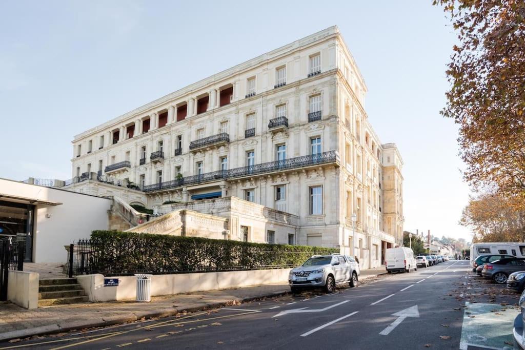 Grand Hotel - Magnifique Appartement Bord De Plage Centrale Arcachon Zewnętrze zdjęcie